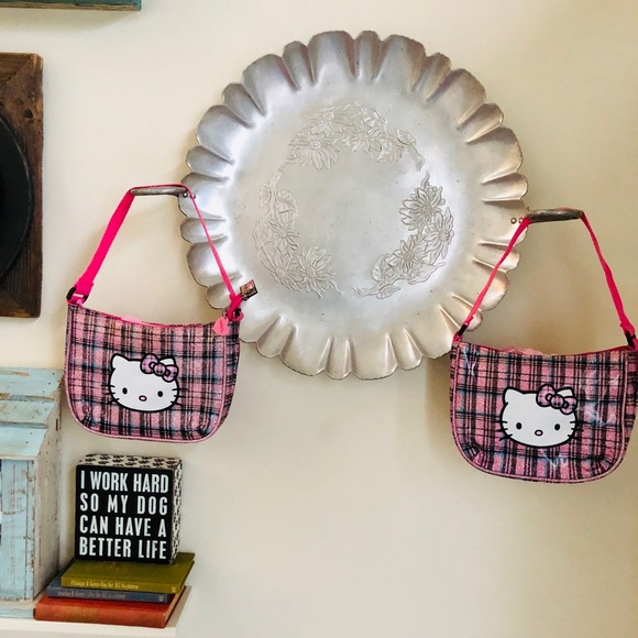 Hello Kitty Girl’s Purse - Picture 7 of 7